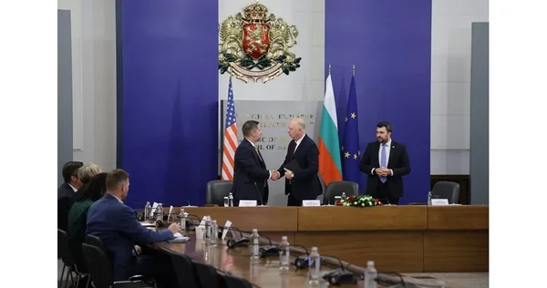 Željazkov: Bugarska i SAD dele zajednički angažman ka regionalnom i globalnom miru (Video)