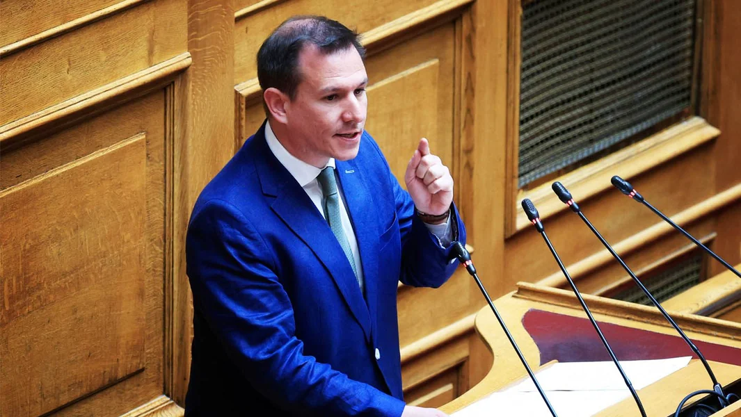 Doudonis: Vlada pokušava da izvuče ulje od prevaranata OPEKEPE - Documento