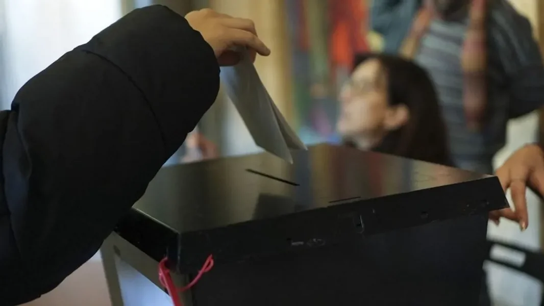 Izbori 2026: pokazujemo od kada i kako se mogu registrovati partije i politički pokreti - ORIGO