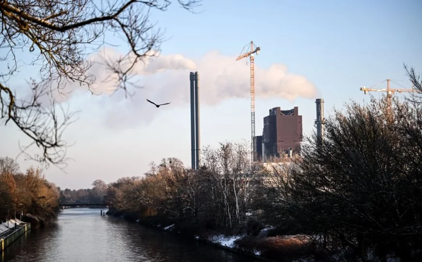 Oko 20 hiljada domaćinstava u Berlinu još uvijek bez struje, vrhovno tužilaštvo preuzelo slučaj