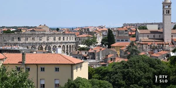 Na Hrvatskoj prošle godine gotovo 10 hiljada turističkih kreveta manje nego godinu prije.