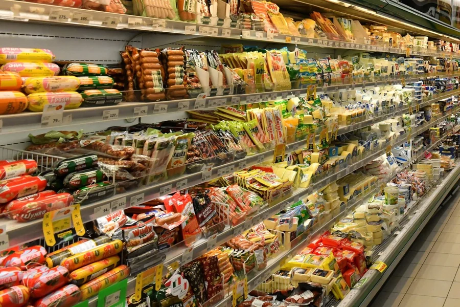 AHV sa vanrednim kontrolama u marketima i hipermarketima, izrečene kazne od 40.000 evra - Nova Makedonija