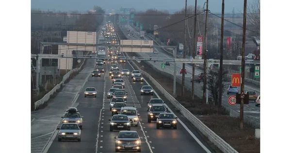 Zaveštanje nedelje: Vakacija za evro - kao revizija u socijalizmu