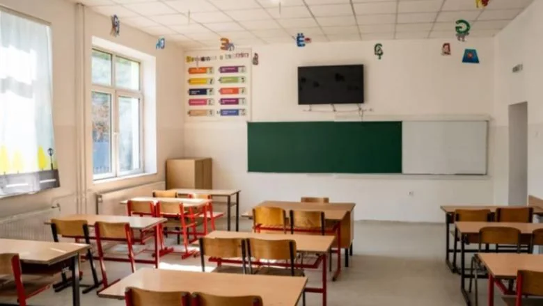 Loše vreme, početak nastave u Kosovu odlaže se do 12. januara 2026. Ministarka: Izgubljene časove biće nadoknađene - Shqiptarja.com