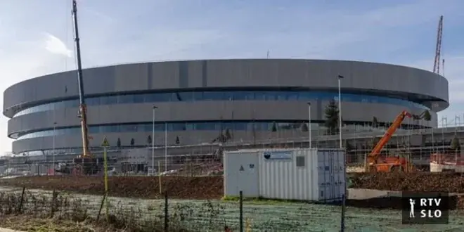 Olimpijski hokej na prekratkom ledu u premaloj i još uvek nedovršenoj dvorani