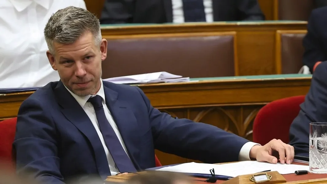 Nova stranica pokrenuta koja pokušava da prati gde komentariše Magyar Péter - ORIGO