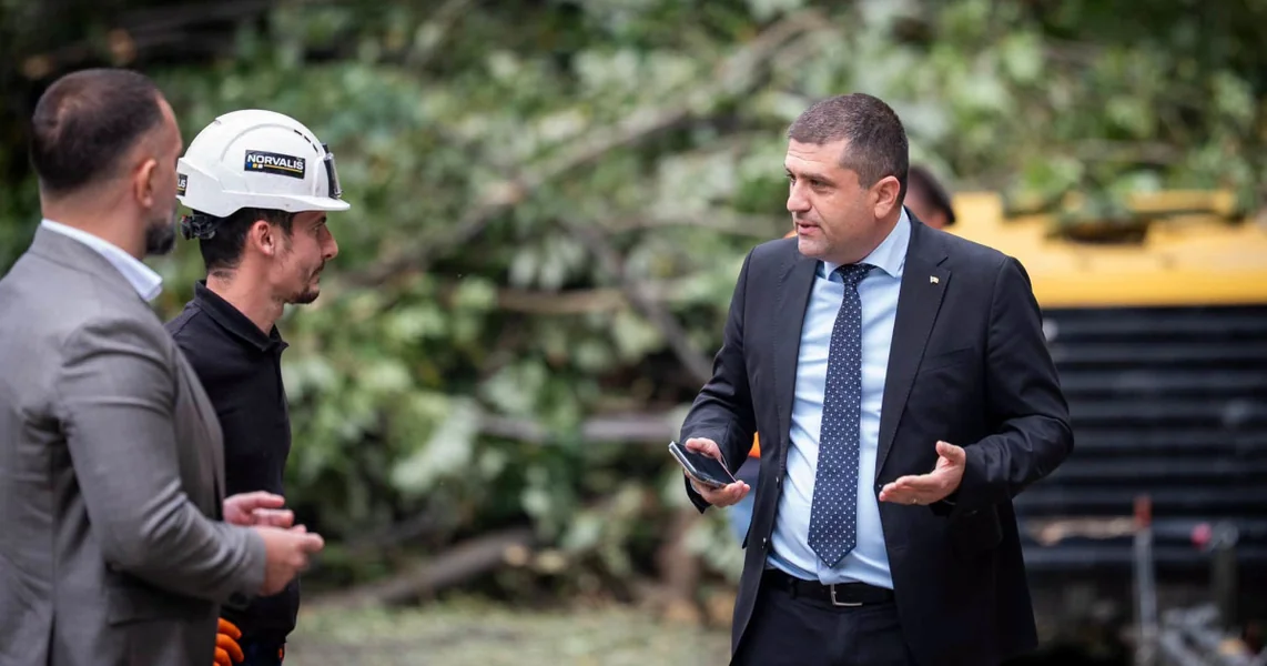 Reakcija Radu Miruća, nakon što je sat vremena proveo u saobraćaju na Valea Oltului: „Četiri ljudi su radili. Više ih je stajalo i gledalo Oltu”