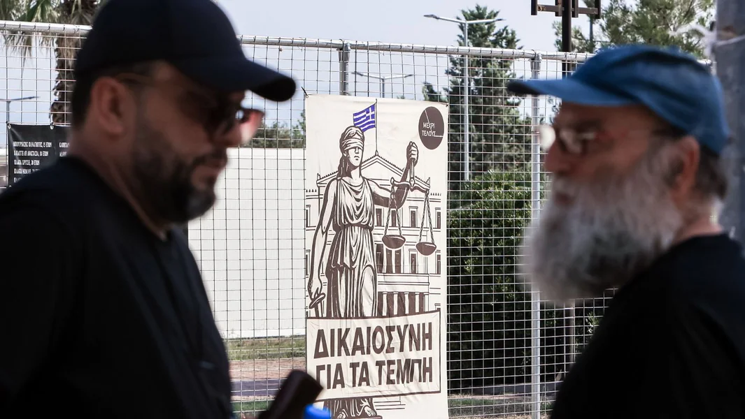 Tempi: «Nedostatci su bili poznati» – Sa iskazima roditelja Georgija Papazogloua nastavlja se suđenje – Documento