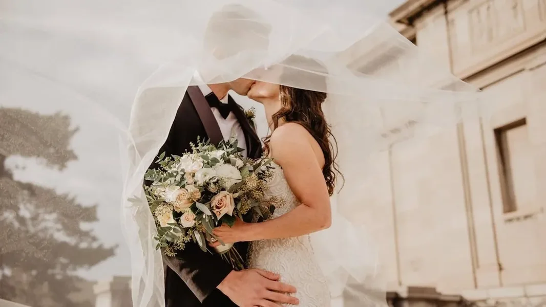 Da li ste kod kuće u svetu običaja? Ako pogodite svih 7, vi ste profesionalac!