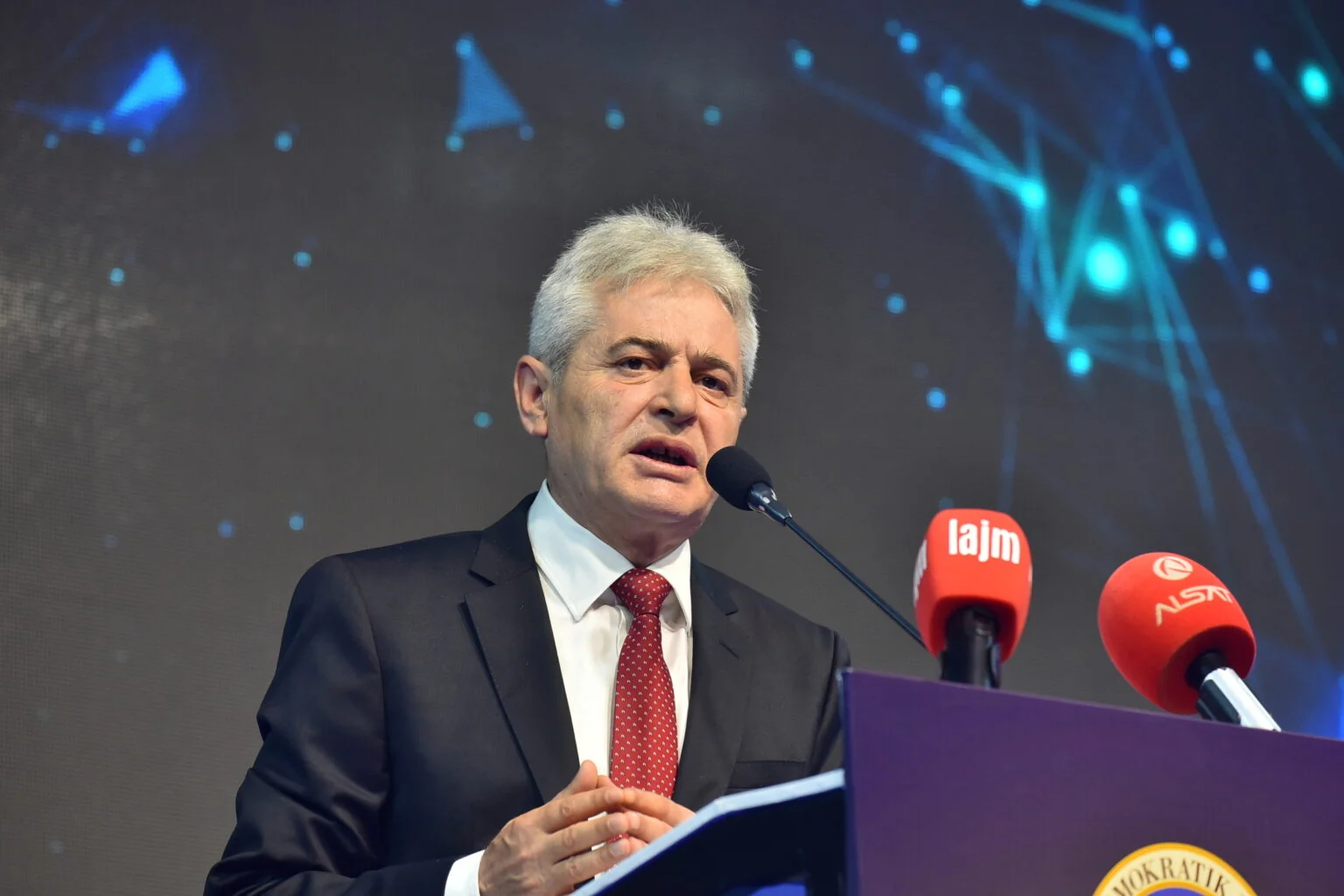 Sve se stišće obruč oko ekstremističkih i skriveno-radikalnih izraza - Nova Makedonija