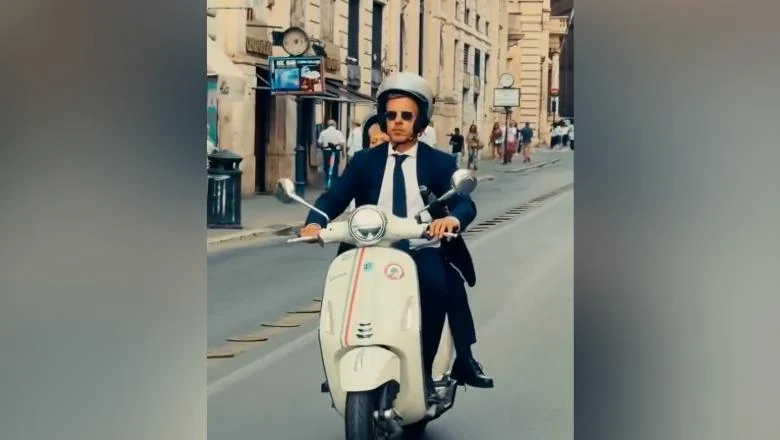 Vožnja Vespe ulicama Rima, mađarski premijer uživa 'dolce vita' u Večnom gradu (VIDEO) - Shqiptarja.com