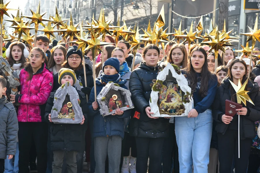 BadnikovI povorki 2026 u rekordnih 80 gradova – centralna manifestacija u Skoplju – Nova Makedonija
