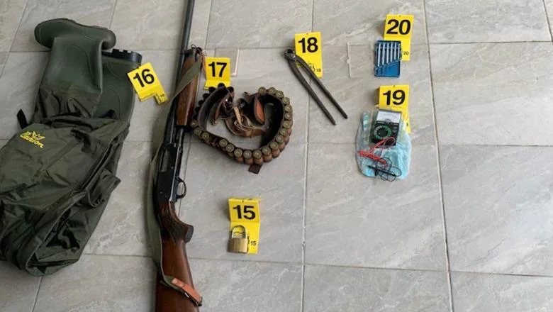 Ušao je u stan da izvrši pljačku! Uhapšen 46-godišnjak u Peqinu, ranije osuđivan za krađu - Shqiptarja.com