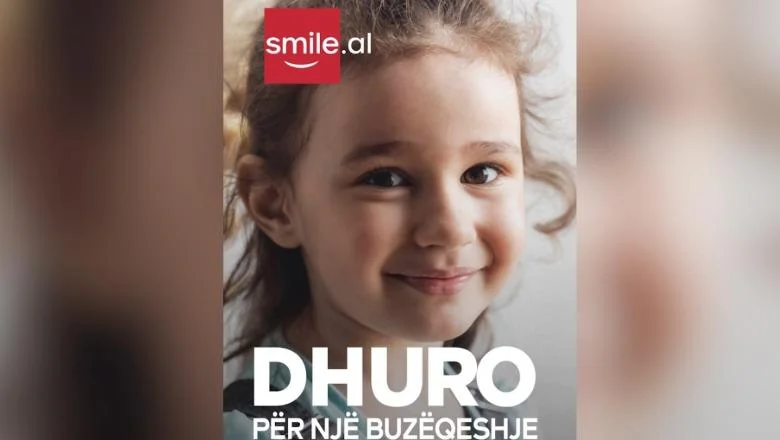 Decembar, Da se osmehnes uz SMILE.al!