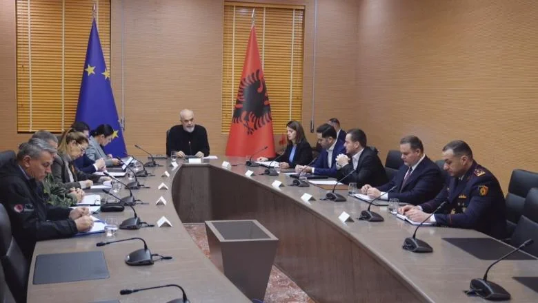 Loše vreme / 13 hiljada ha i 1587 kuća pod vodom, Rama: Odšteta, hidrovorovi svi u radu! Malaj: Fond za situaciju 50 miliona evra