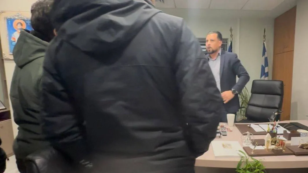 Ilioupolje: Intervencija Rouvikona u Opštini povodom Specijalne škole - Documento