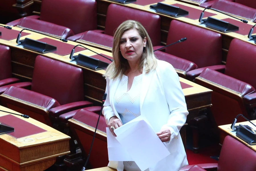 Prijava Evangelije Liakouli za kugu: Vlada je prikrila pismo Evropske Komisije o neophodnoj vakcinaciji - Documento