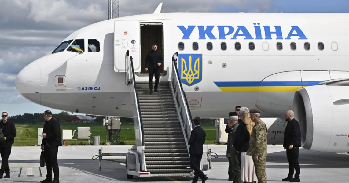 Volodimir Zelenski se sreo sa šefom CIA na aerodromu Šanon u Irskoj dok su čekali dopunu goriva za avione na putu ka SAD