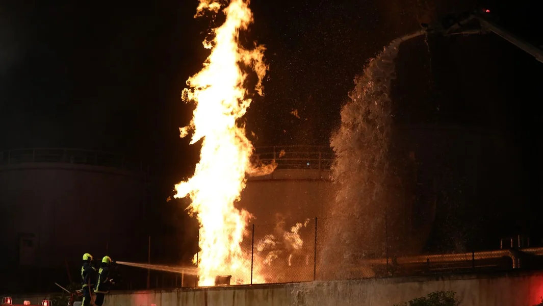 Perama: 'Celo metropolitansko područje je ugroženo' kaže gradonačelnik - Opasna lokacija rezervoara