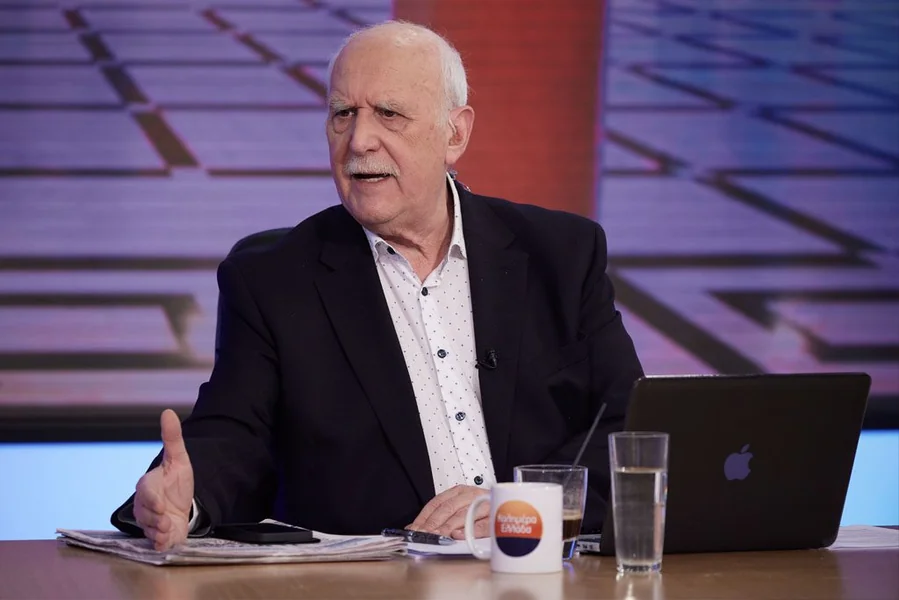 Ko je bio Giorgos Papadakis - Njegov uticaj na novinarstvo - Documento