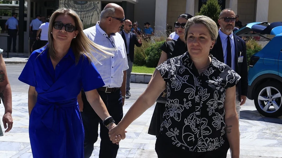 Dolka za Karystianou: 'Mama seče planine - Ne mogu da je osuđujem, ima svako pravo' - Documento