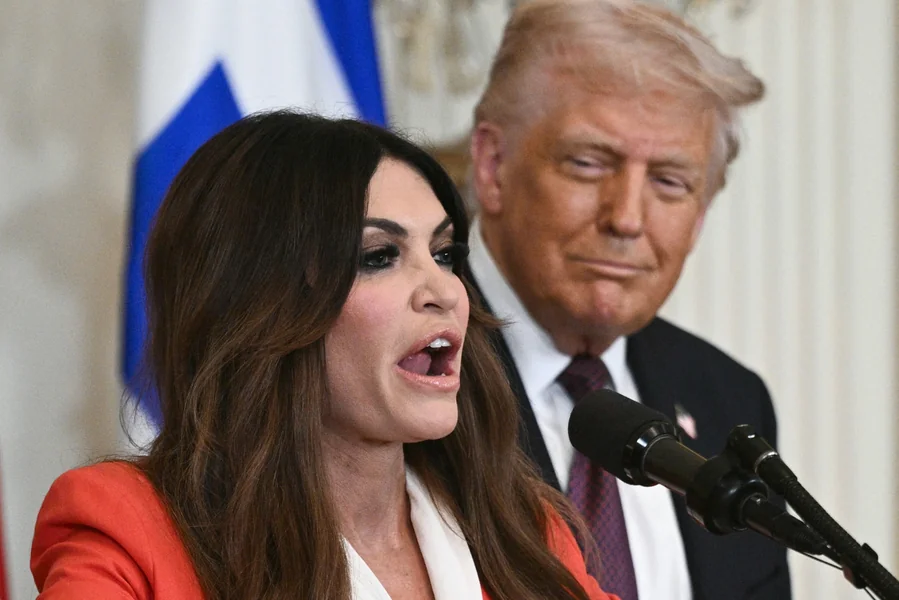 Već ga je i Trump nervirao koliko bezobrazno se ponaša atenski ambasador