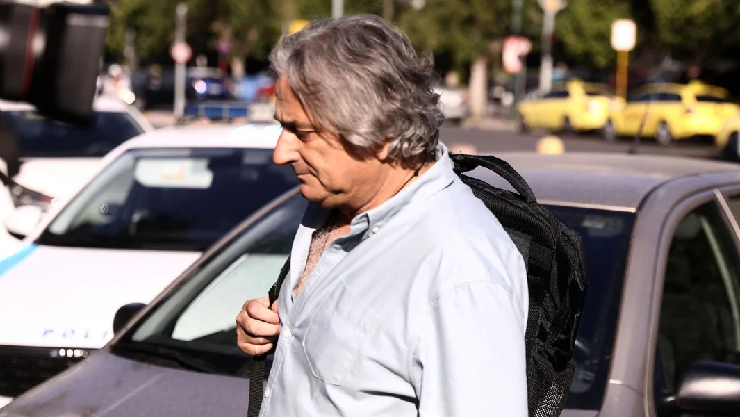 Slučaj Mazonaki: hipnoterapeut u Evelpidonu — šta se očekuje da će tvrditi