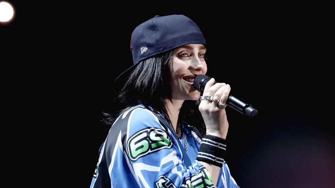 Billie Eilishova nova fotografija uzburkala Internet - ORIGO