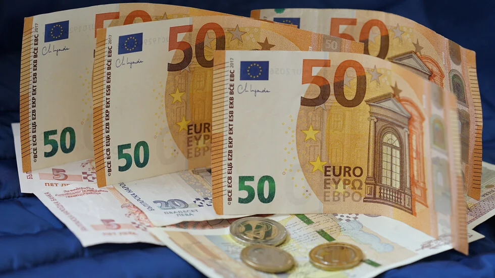 Obratno brojanje: Najvažnije šta treba da znate tri dana pre uvođenja evra