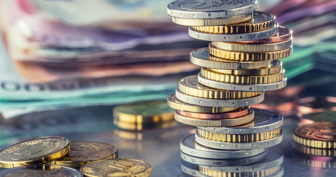 Evro dostigao novi istorijski maksimum u odnosu na lej, kotiran na 5,2788 lej