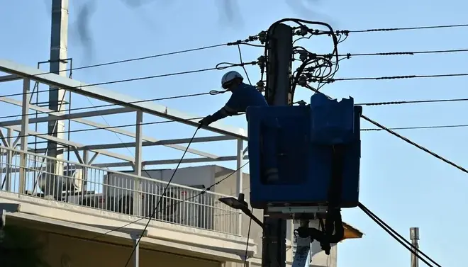 Evia: Eksplozija na podstanici ΔΕΔΔΗΕ – Desetine kuća bez struje - Documento