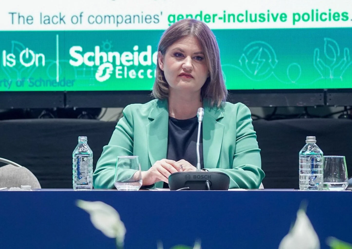 Božinovska: AD ESM gi ima sprovedeno nabavkite po planot, no sme odgovorni i uvodimo krizu od sedam dana - Nova Makedonija