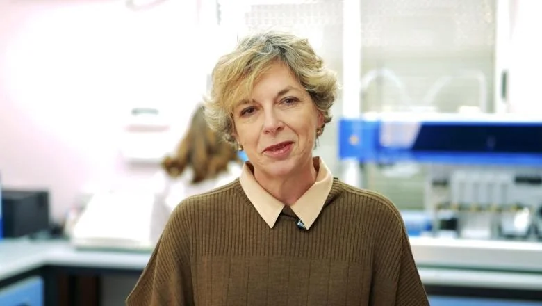 Proširenje starosnog raspona za screening karcinoma grlića materice, ministrarka Sala: Žene će svake godine biti obaveštene o besplatnom HPV testu - Shqiptarja.com