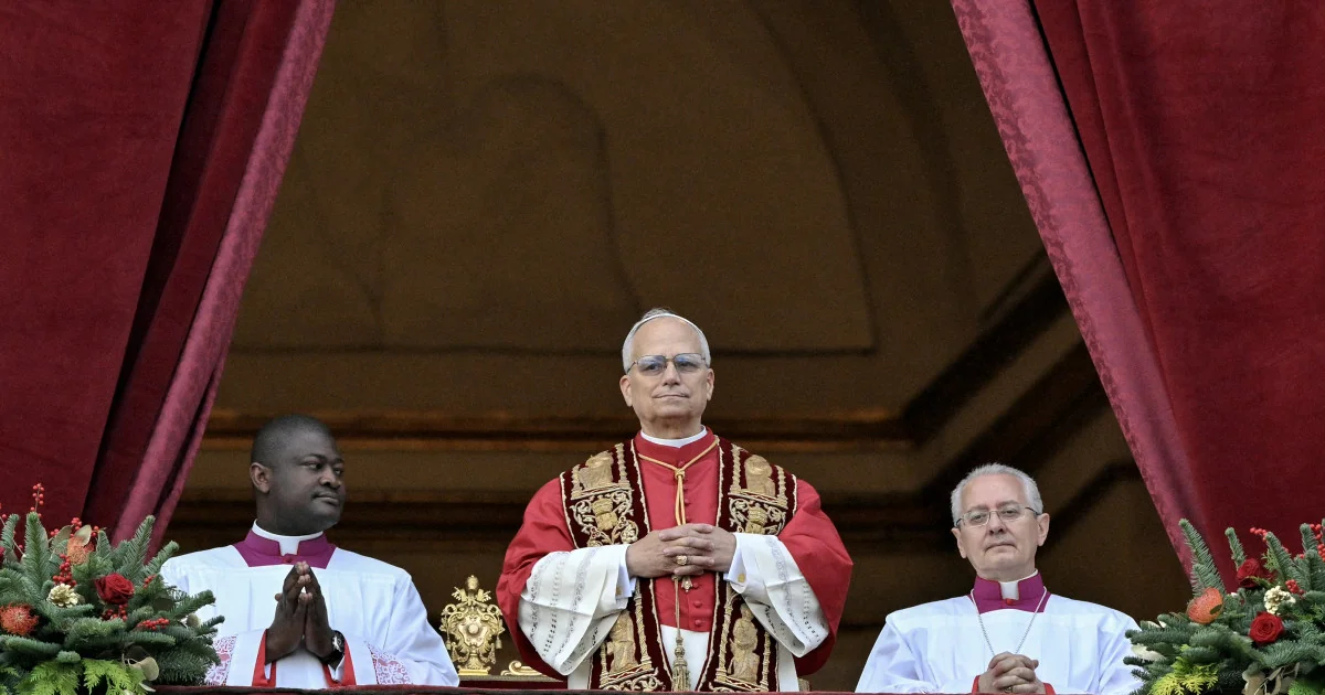„Neka zvuk oružja utihne”. Papa Leon XIV ponovo apeluje na mir u božićnoj poruci Urbi et Orbi