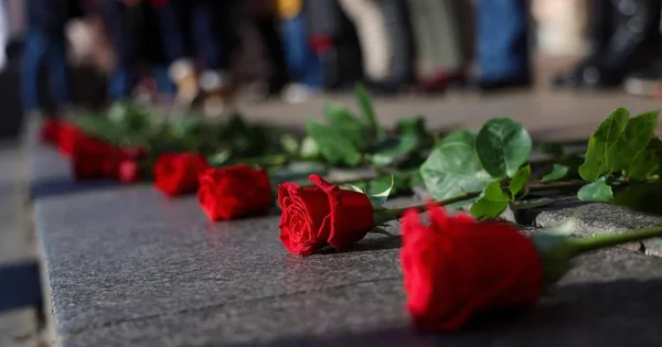 Monstruozno je 'klečavcima' nametati ubistva žena! Hoće li sutra neko zabraniti Gay Pride?