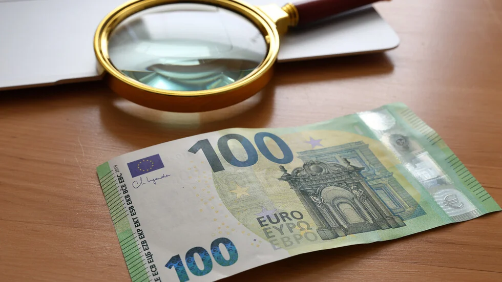 Osnovni znaci po kojima lako možemo prepoznati falsifikovane evrobanknote