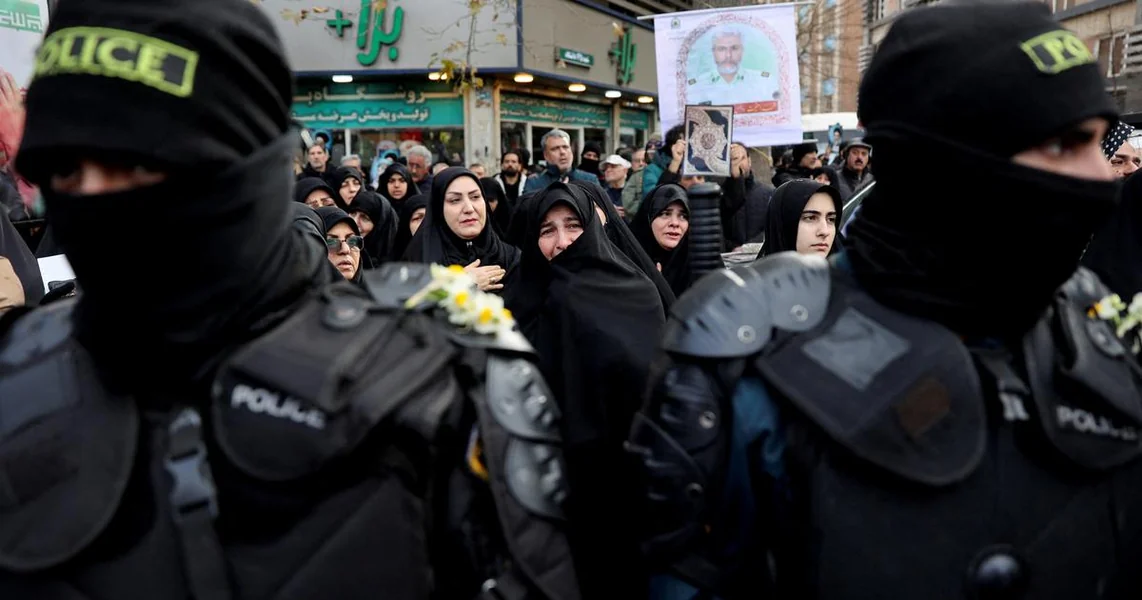 Ne zna desna šta radi leva: gde si bila 2026. kad je gorelo u Iranu?