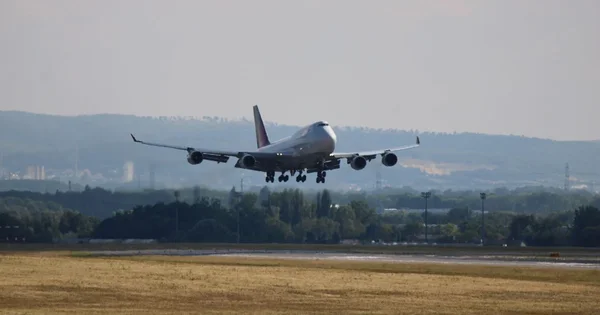 Zračne snage SAD će kupiti još dva aviona Boeing 747-8 za predsedničku flotilu