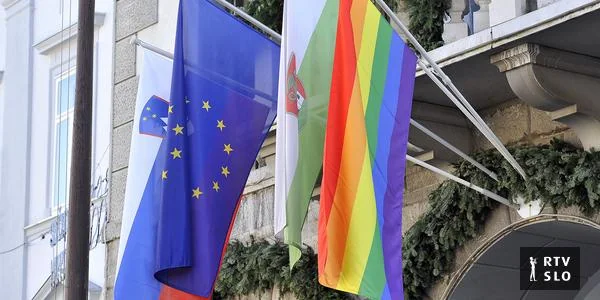DZ razpravlja o zabrani izobešavanja zastava, natpisa i grbova za koje nema zakonske osnove