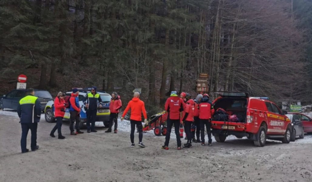 Turista od 55 godina preminuo je u Piatra Craiului, a dva mladića su povređena nakon nesreće sa ATV-om u Parangu.