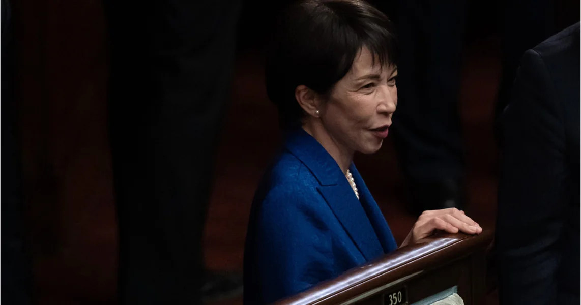 Sanae Takaichi, jaka ruka sa atipičnim političkim stilom: kako prva žena premijer Japana nosi najteže izazove
