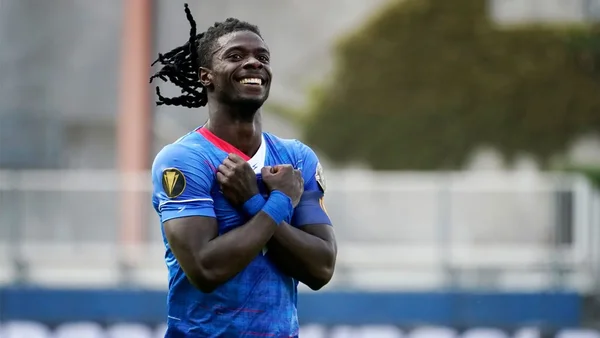 Rikardo Ade: Nevina žrtva prevare - Documento