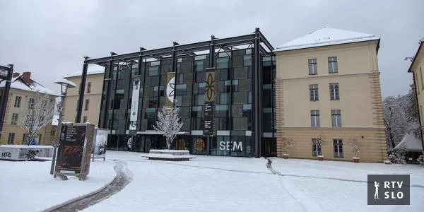 Tradiciji maskiranja posvećena središnja izložba Slovenačkog etnografskog muzeja u godini 2026.