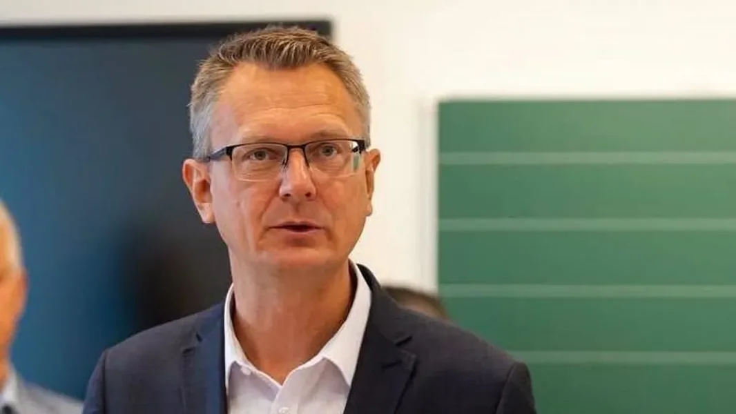 Pod Tisza Vladom kasne stipendije učenika u nepovoljnom položaju - ORIGO
