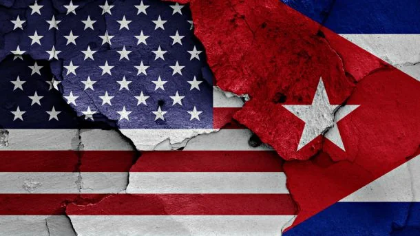 Kuba je na putu da padne
