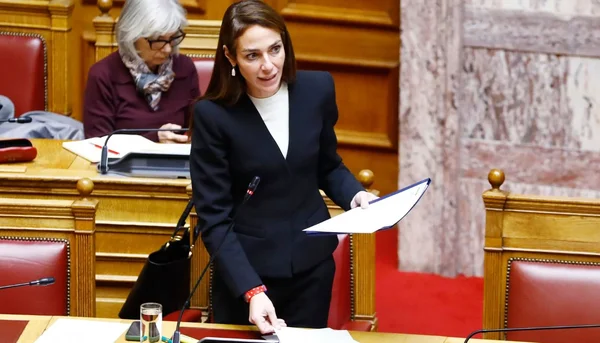 Ministarstvo socijalne kohezije: Potrošilo 2024-2025 više od 2,5 miliona na privatne konsultantske usluge - Documento