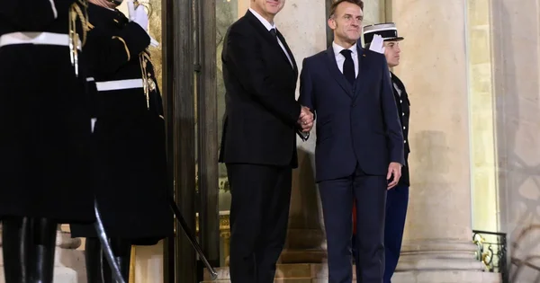 Ko šta može Hrvatskoj dok ima Plenkovića koji joj donosi papin blagoslov, francuske haubice i nemačke tenkove