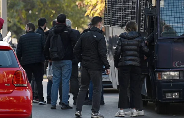 Skandalo OPEKEPE: «Dao» svog sina majka Hiledžaki - «Potpisivala sam da mi daje» - Documento