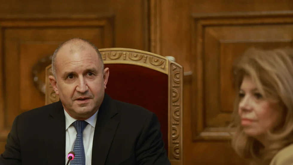 Radev objavio kada i kome dodeljuje treći istražni mandat
