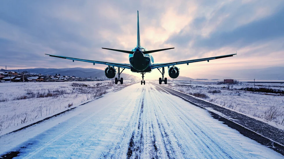 Hladnoća zaledila Tursku, otkazano više od 100 letova ka i iz Istanbula